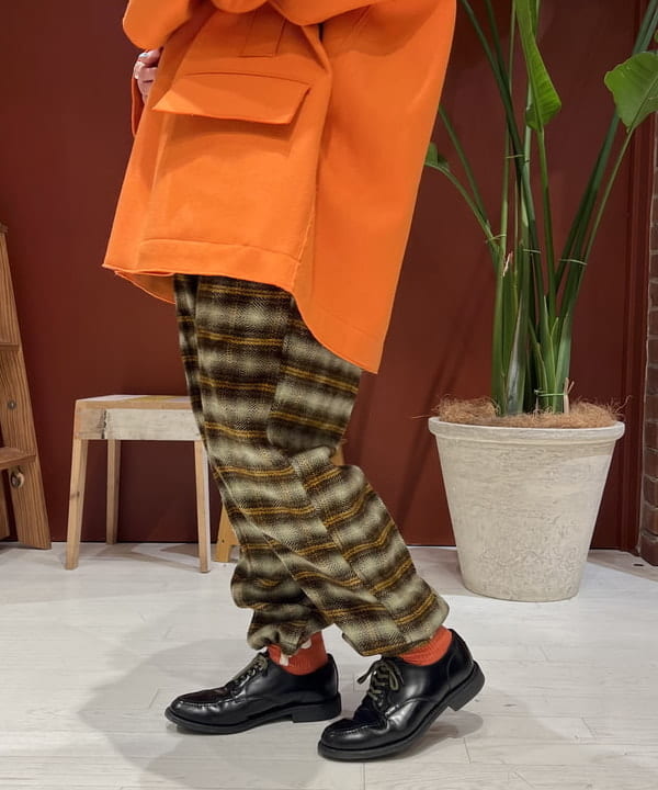 エノモト アミさんの「BEAMS WOMEN｜HAVERSACK &times; BEAMS BOY / 別注 ピーコート」を使ったコーディネート