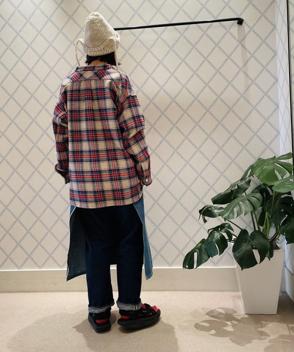 つぼさんの「BEAMS WOMEN｜orSlow / 別注 Monroe Pants Special」を使ったコーディネート