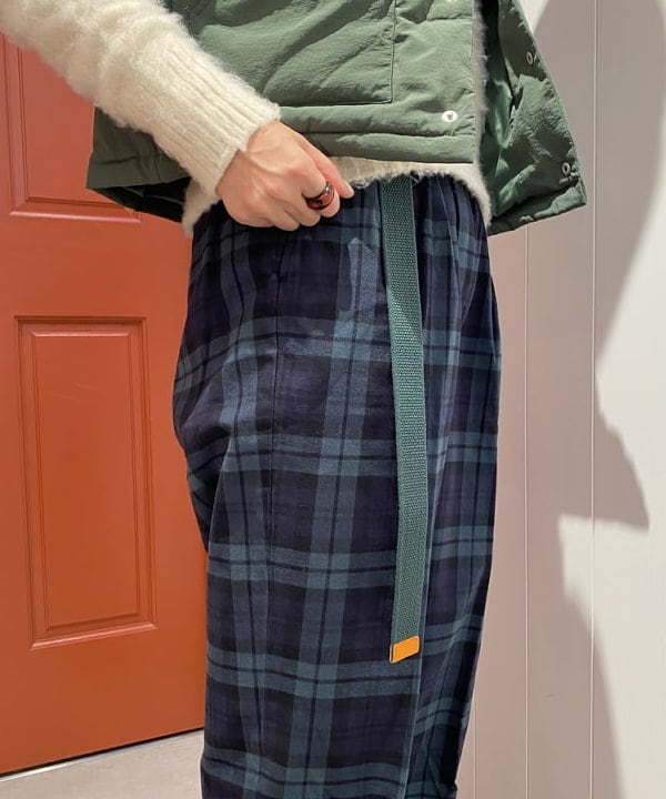 Kaoru Sakumaさんの「BEAMS WOMEN｜BEAMS BOY / リブ タートル ロングスリーブ」を使ったコーディネート