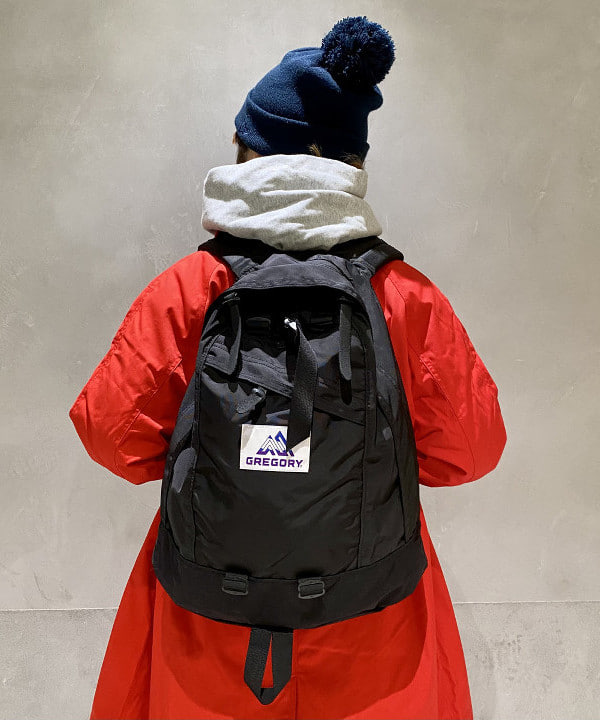 吉野 多恵さんの「BEAMS WOMEN｜BUZZ RICKSON'S / 別注 シャンブレー ロングスリーブ シャツ」を使ったコーディネート