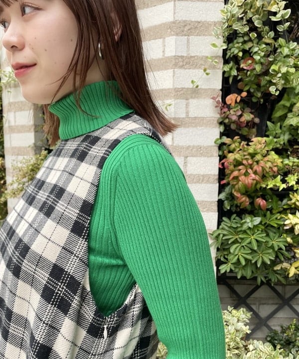 田中 里実さんの「BEAMS WOMEN｜DANTON / ノーカラー フリース ジャケット」を使ったコーディネート