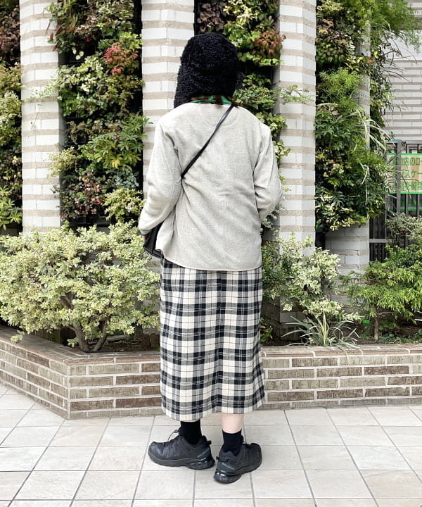 田中 里実さんの「BEAMS WOMEN｜DANTON / ノーカラー フリース ジャケット」を使ったコーディネート