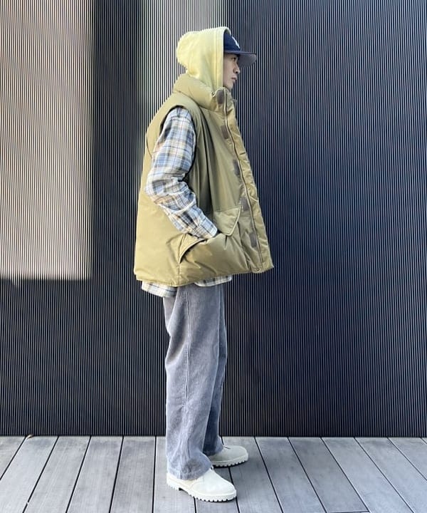 平柳 楓馬さんの「BEAMS WOMEN｜【ビームスの百名品】NEW ERA &times; BEAMS / 別注 9Fifty Retro Crown Cap」を使ったコーディネート