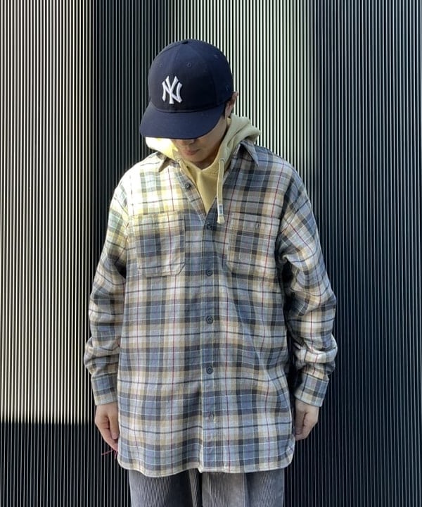 平柳 楓馬さんの「BEAMS WOMEN｜【ビームスの百名品】NEW ERA &times; BEAMS / 別注 9Fifty Retro Crown Cap」を使ったコーディネート