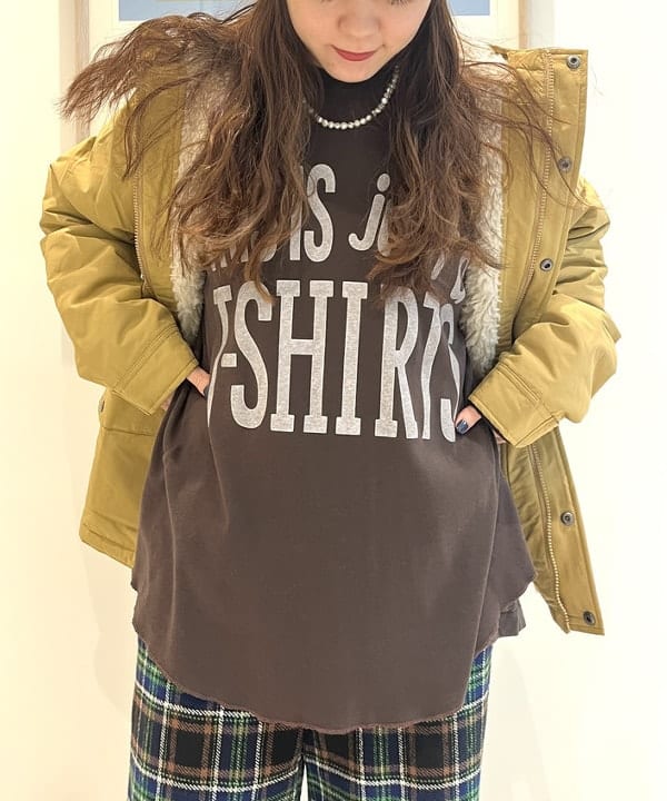 カスタニ モモノさんの「BEAMS WOMEN｜」を使ったコーディネート