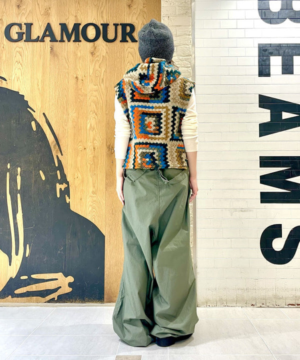 笠井 祐希さんの「BEAMS WOMEN｜BEAMS BOY / US ARMY オーバー パンツ」を使ったコーディネート