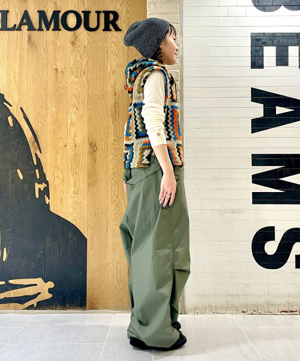 笠井 祐希さんの「BEAMS WOMEN｜BEAMS BOY / US ARMY オーバー パンツ」を使ったコーディネート