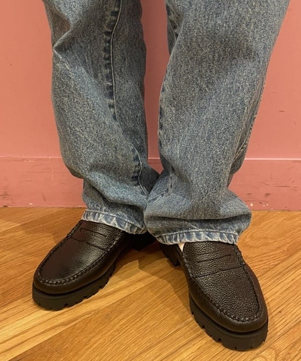 佐々木 南美さんの「BEAMS WOMEN｜BEAMS BOY / がま口 ビッグ ポーチ」を使ったコーディネート