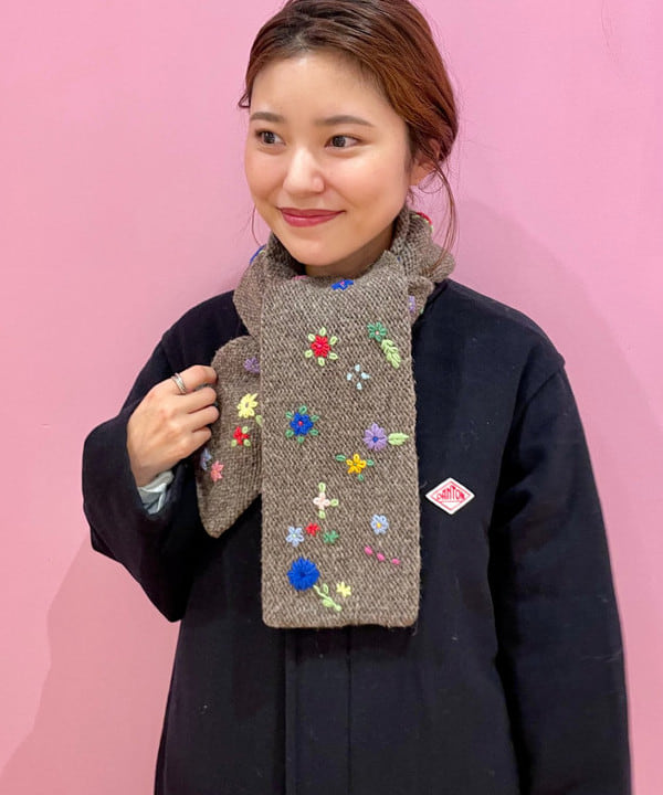 佐々木 南美さんの「BEAMS WOMEN｜BEAMS BOY / がま口 ビッグ ポーチ」を使ったコーディネート