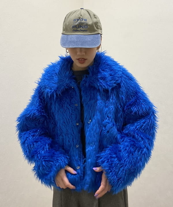 吉田 花さんの「BEAMS WOMEN｜BEAMS BOY / デタッチカラー ミリタリー ロングスリーブ」を使ったコーディネート