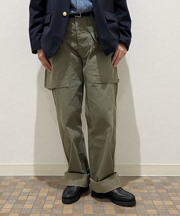 葵さんの「BEAMS WOMEN｜【別注】BUZZ RICKSON'S / シャンブレー ロングスリーブ シャツ」を使ったコーディネート