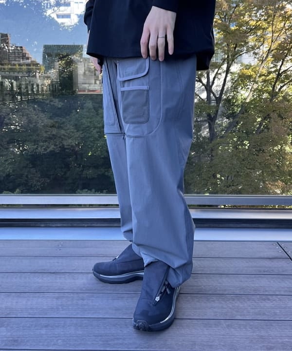 平柳 楓馬さんの「BEAMS WOMEN｜〈MEN〉Columbia &times; BEAMS / 別注 パンツ」を使ったコーディネート