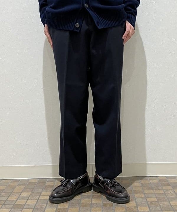 葵さんの「BEAMS WOMEN｜BEAMS BOY / ポリエステル ウール シンチ バック スラックス」を使ったコーディネート