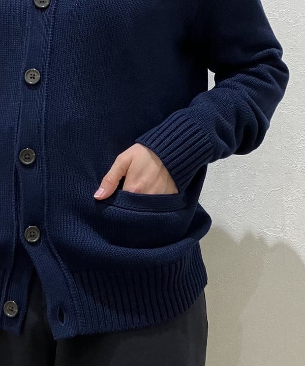 葵さんの「BEAMS WOMEN｜BEAMS BOY / ポリエステル ウール シンチ バック スラックス」を使ったコーディネート