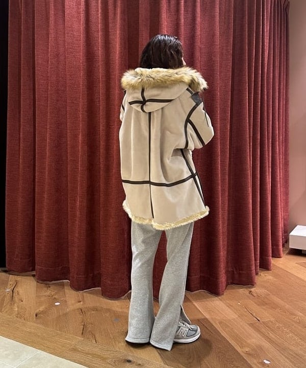 ハナイさんの「BEAMS WOMEN｜UNITED CARR × BEAMS BOY / 別注 B-7」を使ったコーディネート