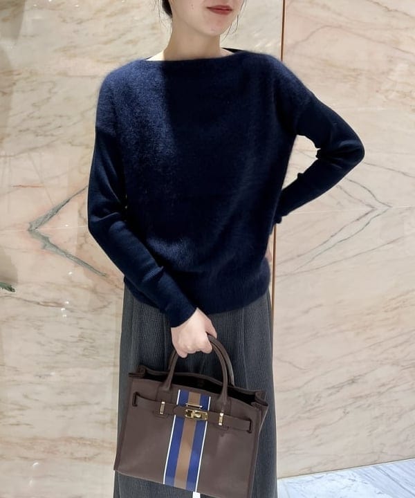 中丸　栞さんの「BEAMS WOMEN｜」を使ったコーディネート