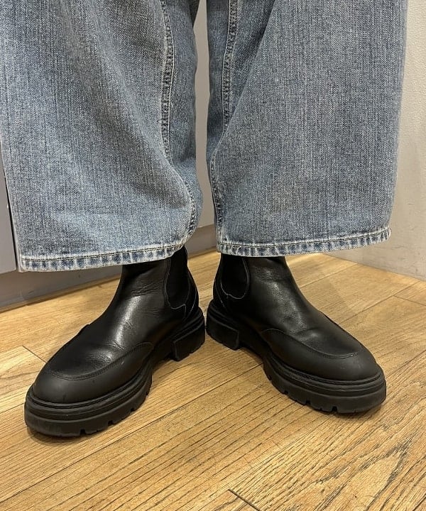 Yumenoさんの「BEAMS WOMEN｜HEY！Mrs ROSE &times; Ray BEAMS / 別注 カガリ バニティ」を使ったコーディネート