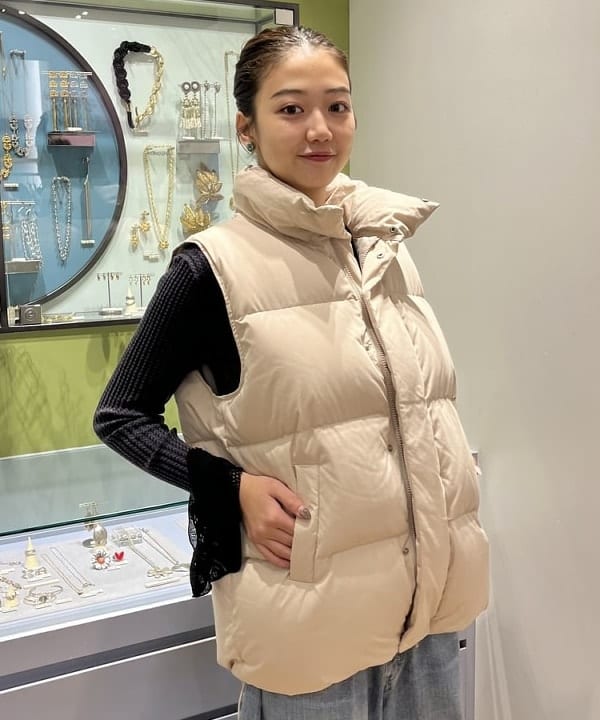 Yumenoさんの「BEAMS WOMEN｜HEY！Mrs ROSE &times; Ray BEAMS / 別注 カガリ バニティ」を使ったコーディネート