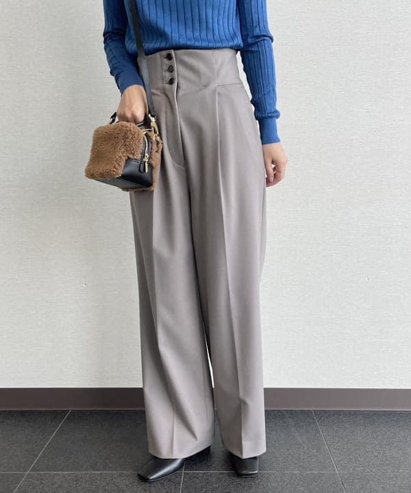 住吉　明佳さんの「BEAMS WOMEN｜」を使ったコーディネート