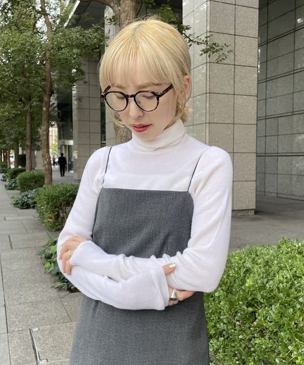 makita mikaさんの「BEAMS WOMEN｜PYRENEX × Demi-Luxe BEAMS / 別注 CANNES SOFT ダウンジャケット」を使ったコーディネート