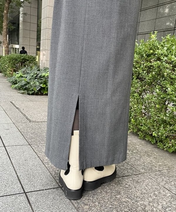 makita mikaさんの「BEAMS WOMEN｜PYRENEX × Demi-Luxe BEAMS / 別注 CANNES SOFT ダウンジャケット」を使ったコーディネート