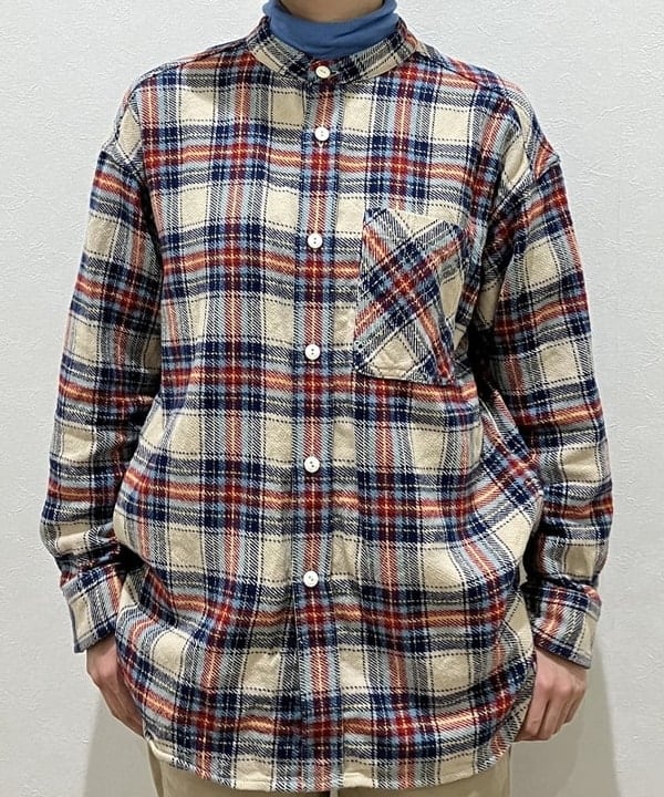 葵さんの「BEAMS WOMEN｜【別注】BUZZ RICKSON'S / チノパンツ」を使ったコーディネート