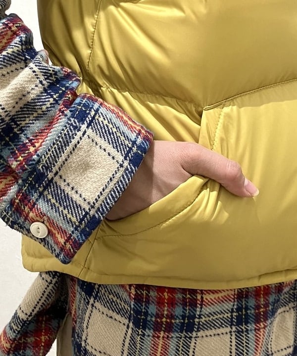 葵さんの「BEAMS WOMEN｜【別注】BUZZ RICKSON'S / チノパンツ」を使ったコーディネート