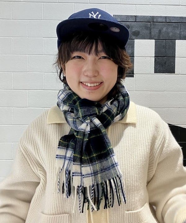小原 もこさんの「BEAMS WOMEN｜BUZZ RICKSON'S / 別注 シャンブレー ロングスリーブ シャツ」を使ったコーディネート