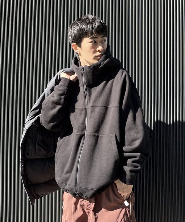 平柳 楓馬さんの「BEAMS WOMEN｜BEAMS / パイピング スノー パンツ」を使ったコーディネート