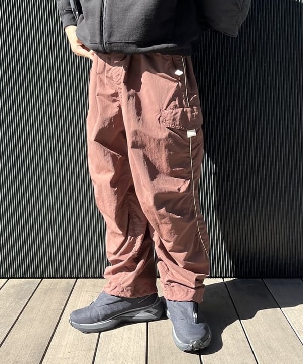 平柳 楓馬さんの「BEAMS WOMEN｜BEAMS / パイピング スノー パンツ」を使ったコーディネート