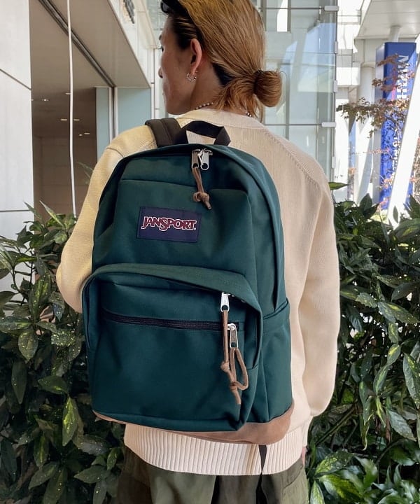 Ryohei Takataさんの「BEAMS WOMEN｜JANSPORT / Right Pack」を使ったコーディネート