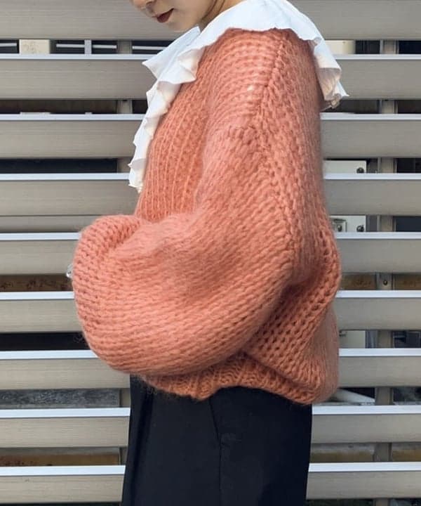 中川　ゆららさんの「BEAMS WOMEN｜GIANNI CHIARINI / ALIFA レザーショルダーバッグ S」を使ったコーディネート