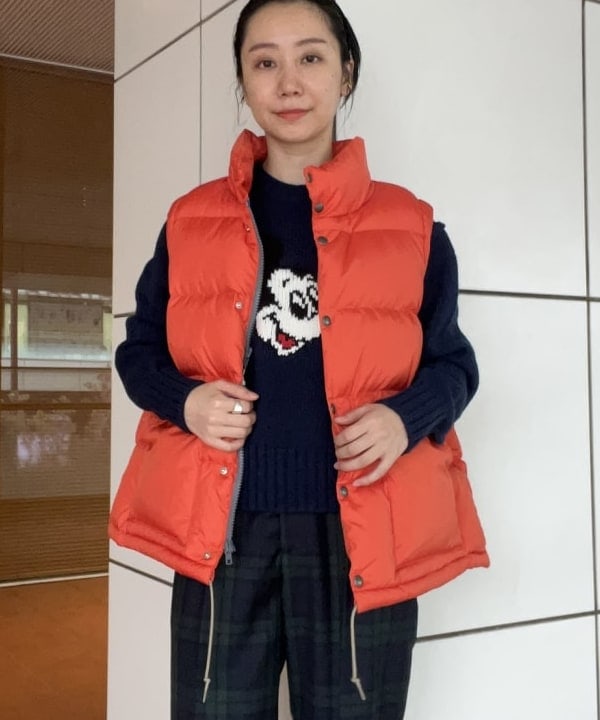 にしだてさんの「BEAMS WOMEN｜BEAMS BOY / ポリエステル ウール シンチ バック スラックス」を使ったコーディネート