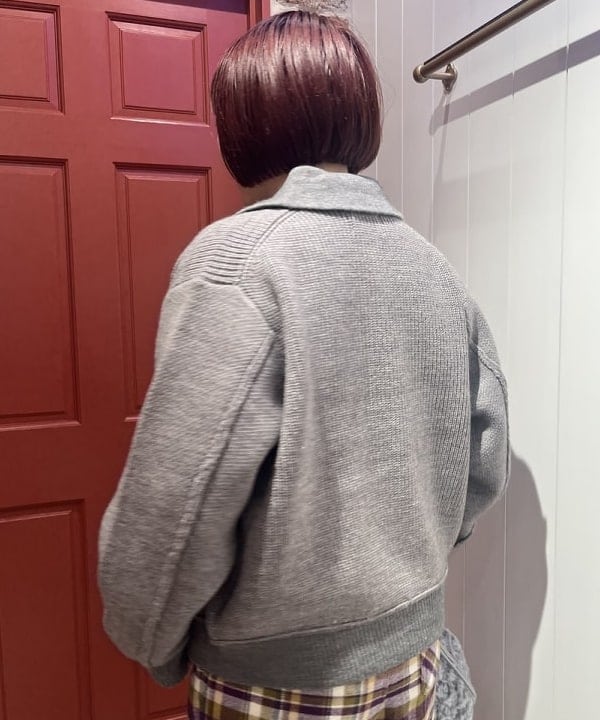 クロサワさんの「BEAMS WOMEN｜ブロード リブ クルーネック スウェット」を使ったコーディネート