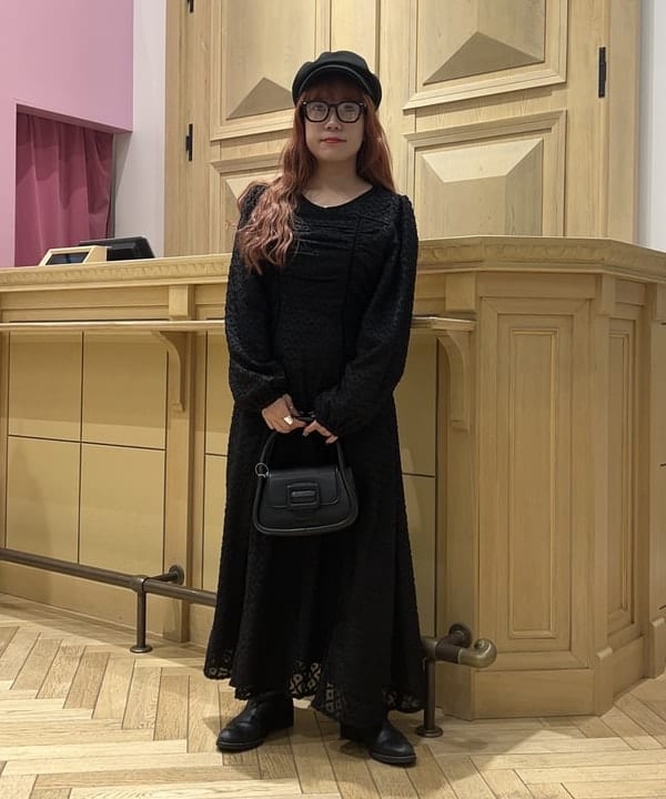オカベ　アヤカさんの「BEAMS WOMEN｜Ray BEAMS / チェック スタンドカラー コート」を使ったコーディネート
