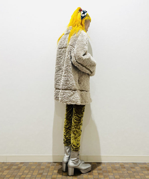 ひるてぃさんの「BEAMS WOMEN｜bLicensceLL × Ray BEAMS / 別注 ボディ ベルト」を使ったコーディネート