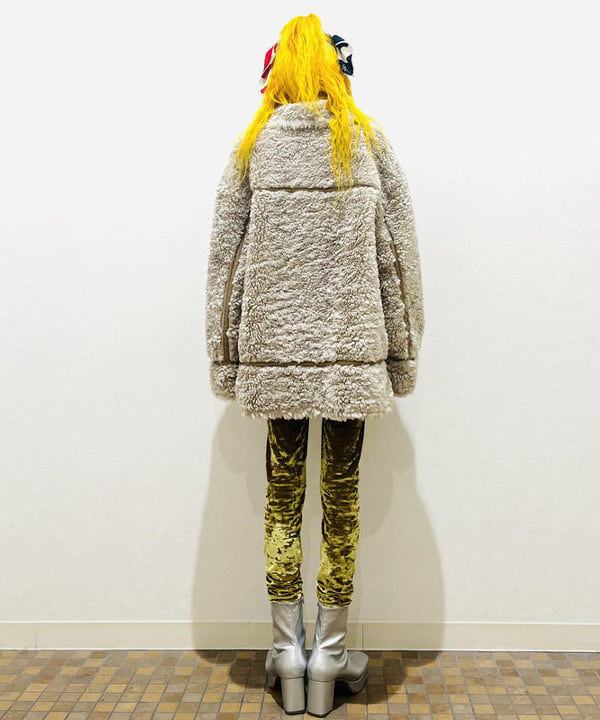 ひるてぃさんの「BEAMS WOMEN｜bLicensceLL × Ray BEAMS / 別注 ボディ ベルト」を使ったコーディネート