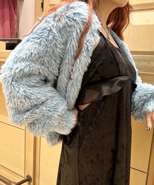 オカベ　アヤカさんの「BEAMS WOMEN｜Ray BEAMS / シャギー ベルハット」を使ったコーディネート