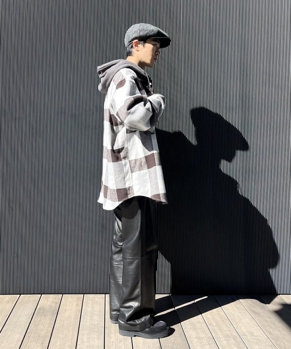 平柳 楓馬さんの「BEAMS WOMEN｜BEAMS PLUS / Casket Wool Herringbone」を使ったコーディネート