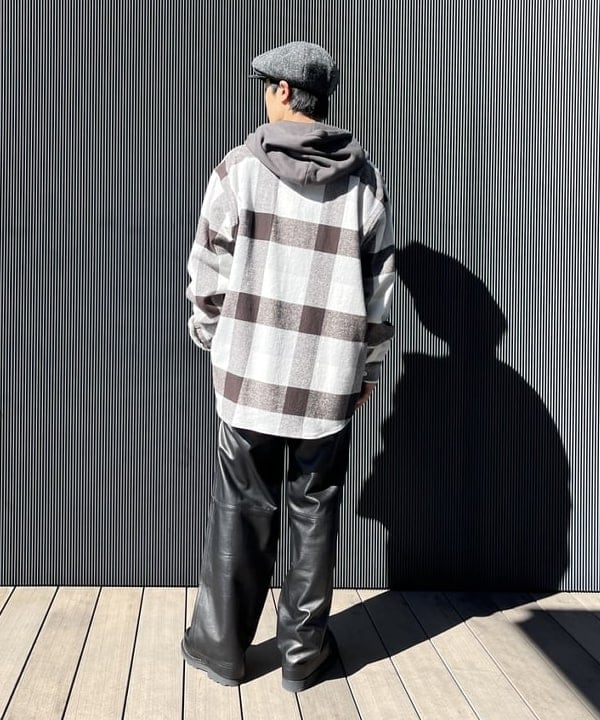 平柳 楓馬さんの「BEAMS WOMEN｜BEAMS PLUS / Casket Wool Herringbone」を使ったコーディネート