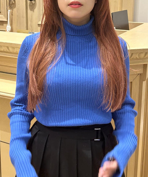 オカベ　アヤカさんの「BEAMS WOMEN｜」を使ったコーディネート