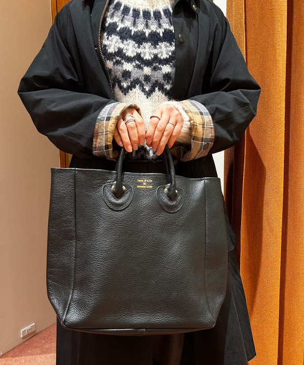 川口 恵さんの「BEAMS WOMEN｜Barbour  / 別注 EXMOOR コート」を使ったコーディネート