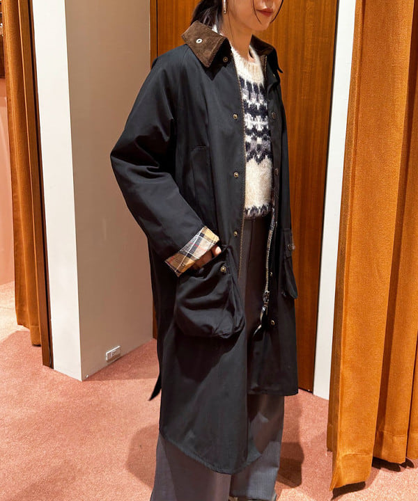 川口 恵さんの「BEAMS WOMEN｜Barbour  / 別注 EXMOOR コート」を使ったコーディネート