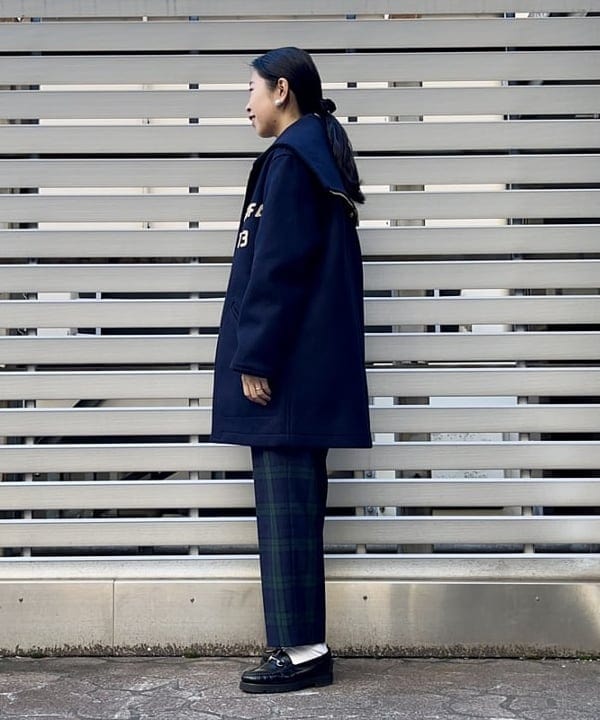 ミナミマリコさんの「BEAMS WOMEN｜BEAMS BOY / ポリエステル ウール シンチ バック スラックス」を使ったコーディネート