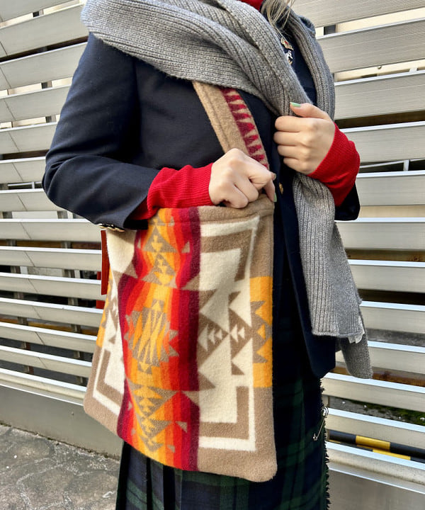 ナツハさんの「BEAMS WOMEN｜Timberland / NOREEN 3EYE」を使ったコーディネート