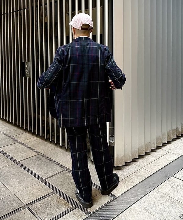 林 義人さんの「オックスフォード ボタンダウン シャツ」を使ったコーディネート