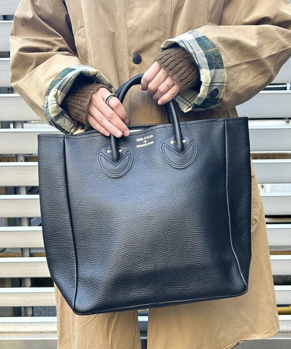 千田 静香さんの「BEAMS WOMEN｜YOUNG&OLSEN / レザートートバッグ M」を使ったコーディネート