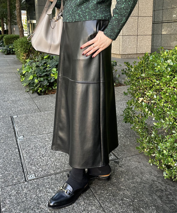 大浦 栞さんの「BEAMS WOMEN｜」を使ったコーディネート