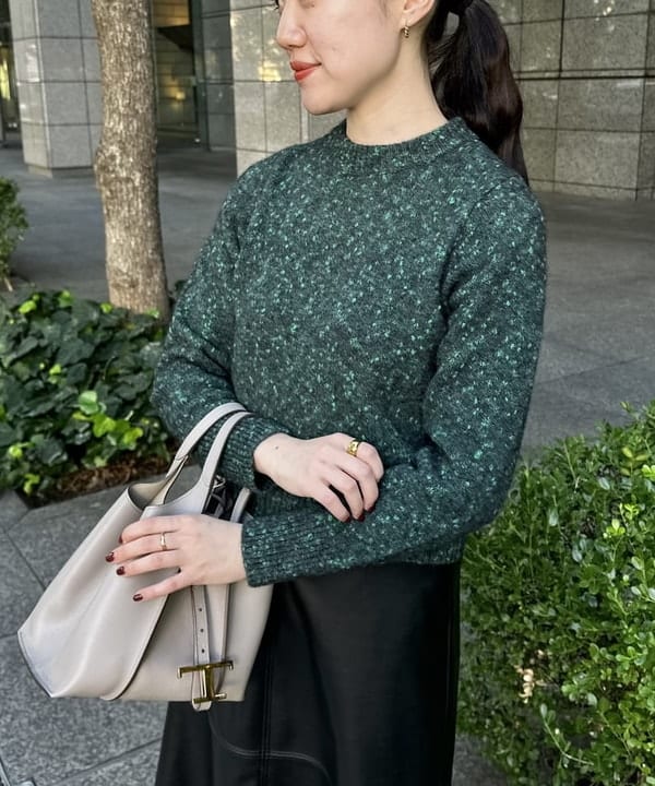 大浦 栞さんの「BEAMS WOMEN｜」を使ったコーディネート