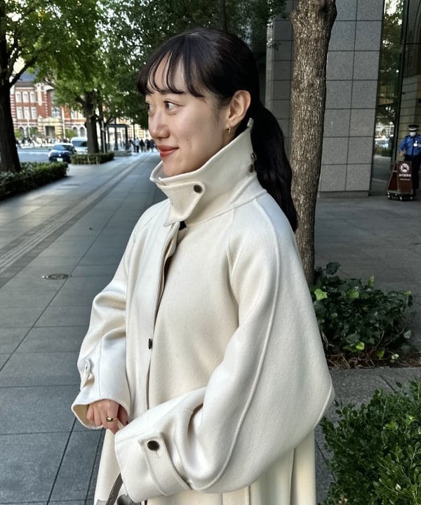 大浦 栞さんの「BEAMS WOMEN｜」を使ったコーディネート